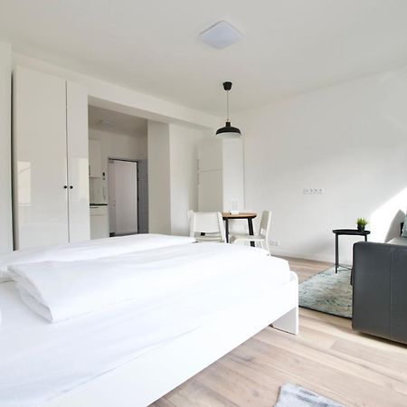 Standard Apartment By Hi5 - Dessewffy 37 Suites Budapest Exterior foto